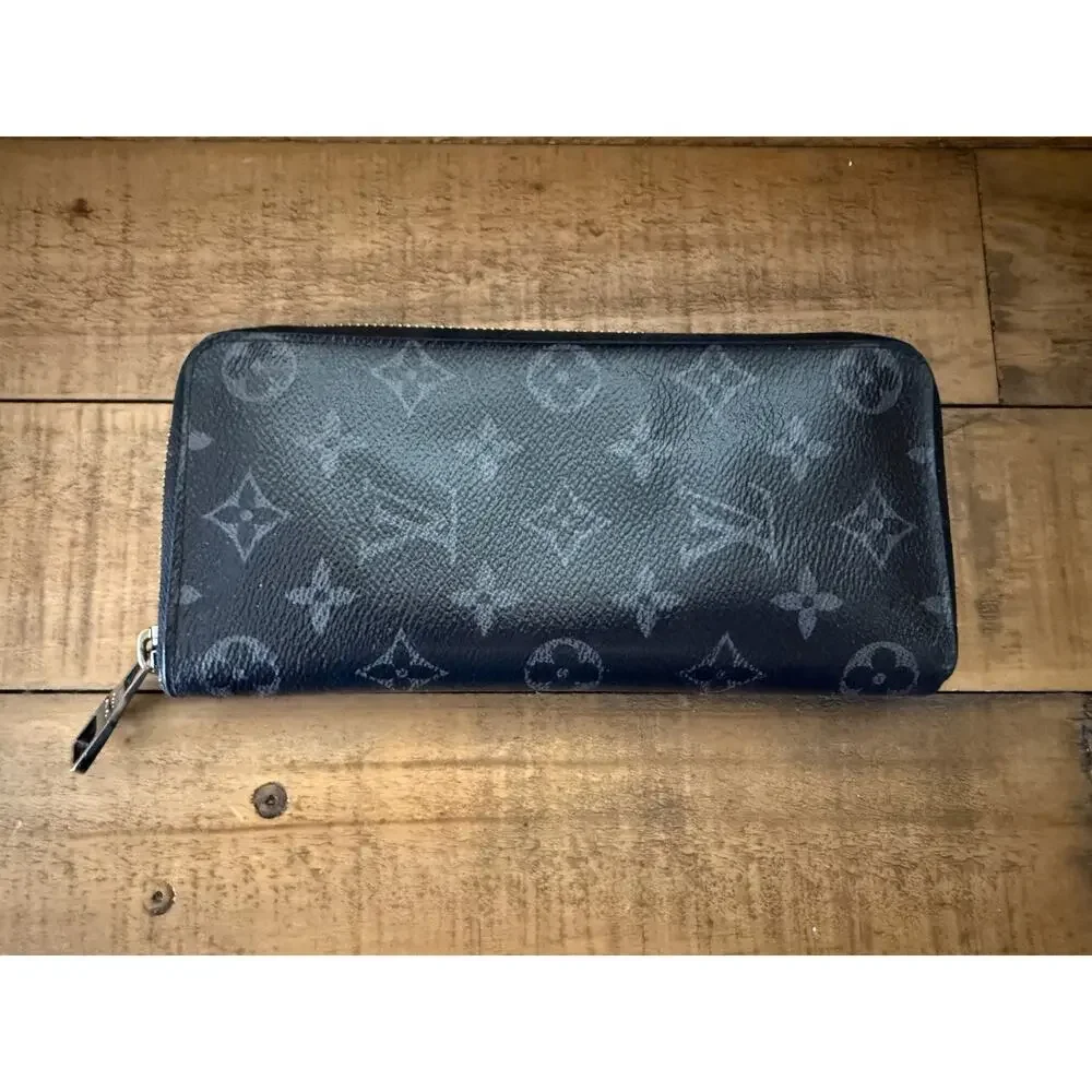 Louis Vuitton Wallet Mens Black Monogram Canvas Long Zip Around Spain Logo